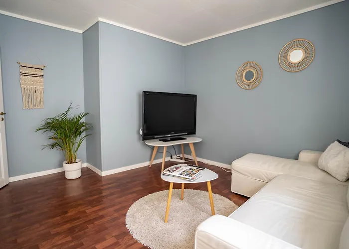 Brand-new 2bd In Heart Of 0 Min To Downtown Apartament